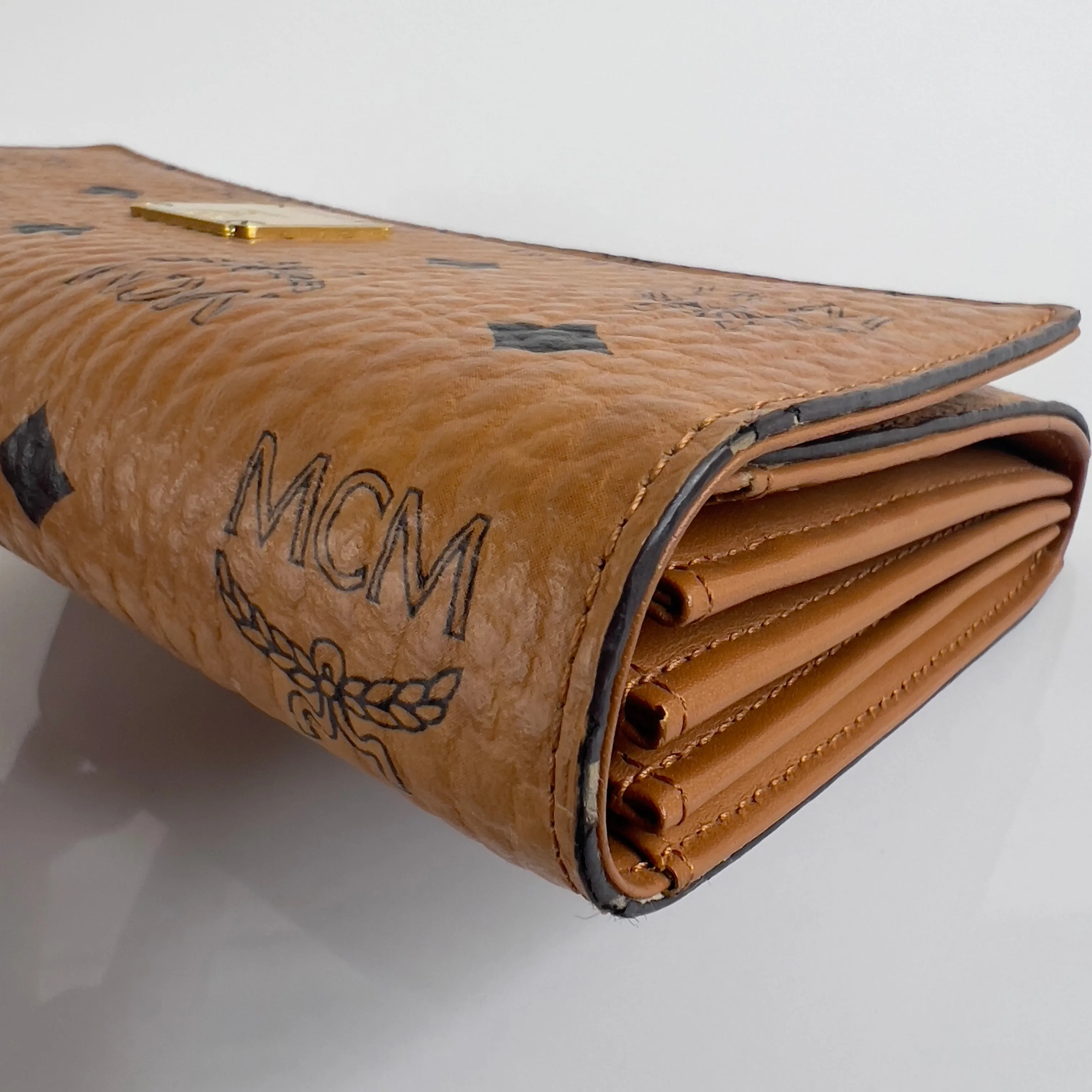 Cognac Long Wallet