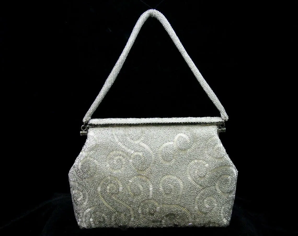 Stunning 1950s Silver Beaded Bag - Curlique Bugle Beads - 50s Evening Purse - Glamour - Caviar Beads - Metallic - Sparkling - 42345