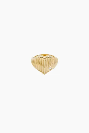 Yvonne Léon Chevalière Berlingot Heart Diamond Ring - Yellow Gold